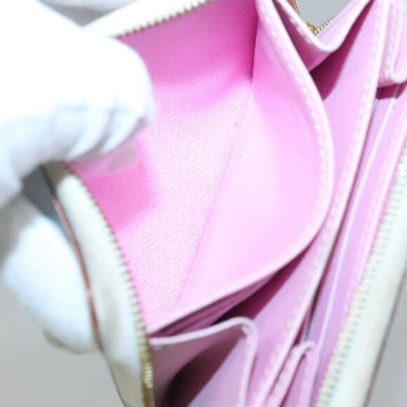 Share LOUIS VUITTON Monogram Multicolor Zippy Coin Purse White - Picture 10 of 16